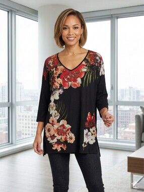 Rebecca Malone Floral V-Neck 3/4 Sleeves Flowy Top